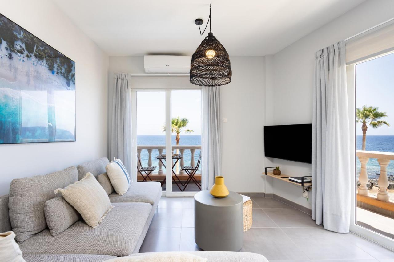 Home2Book Stunning Sea Front Caletillas, Pool กันเดลาเรีย ภายนอก รูปภาพ